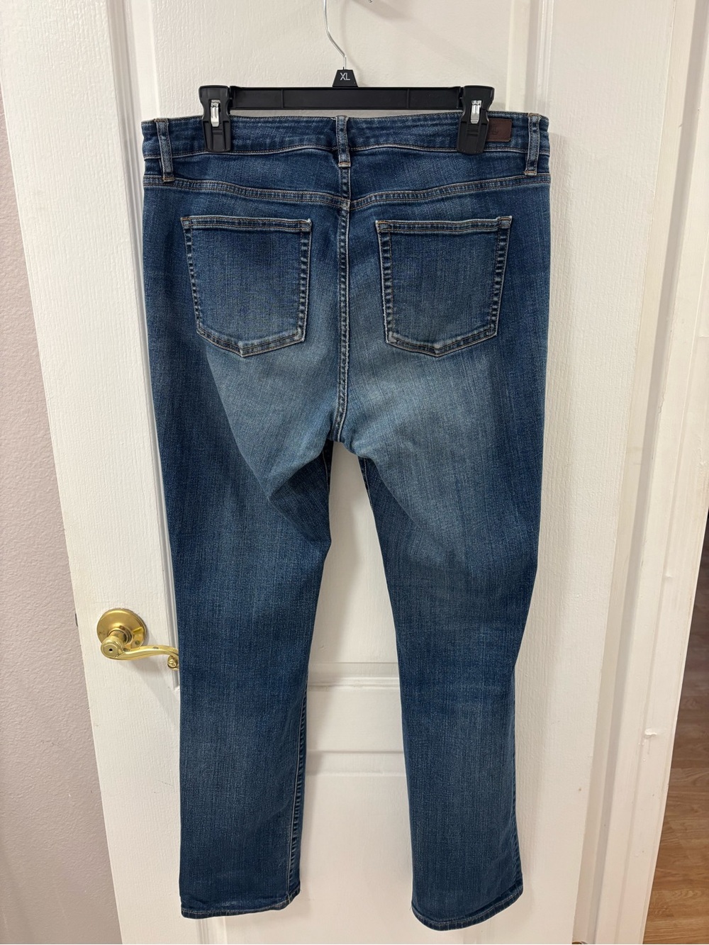 Lauren Ralph Lauren Women’s Straight Leg Jeans in Blue Wash 12 - Picture 2 of 9